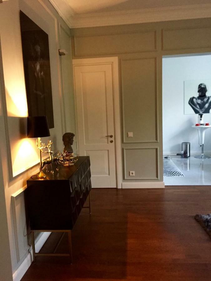Altbauwohnung Im Herzen Von Карлсруэ Экстерьер фото